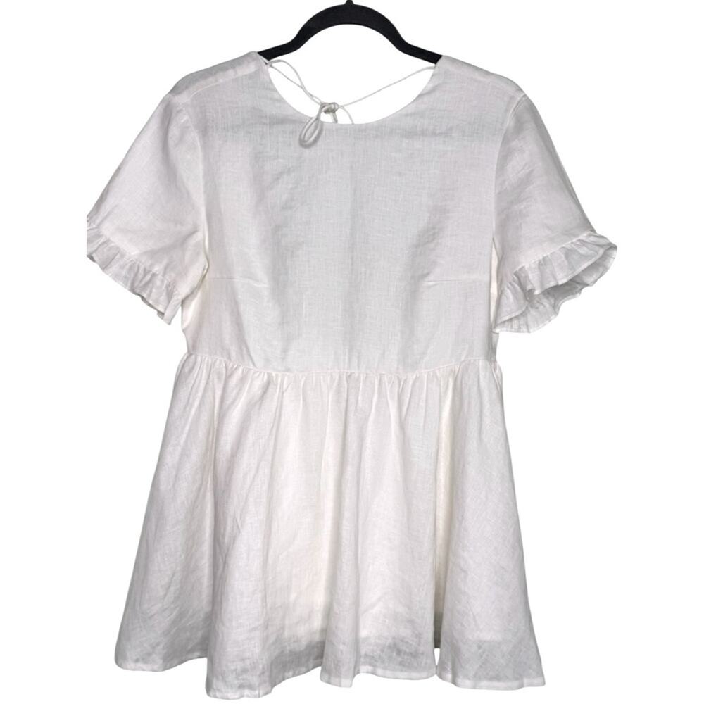 By Egreis White Baby Doll Top Size Medium Scoop Neck Square Cutout Back  NWT